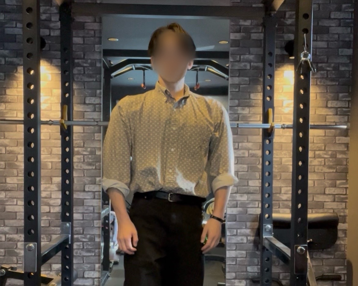 肩トレは最大の小顔効果？小顔マッサージをするくらいならサイドレイズ！